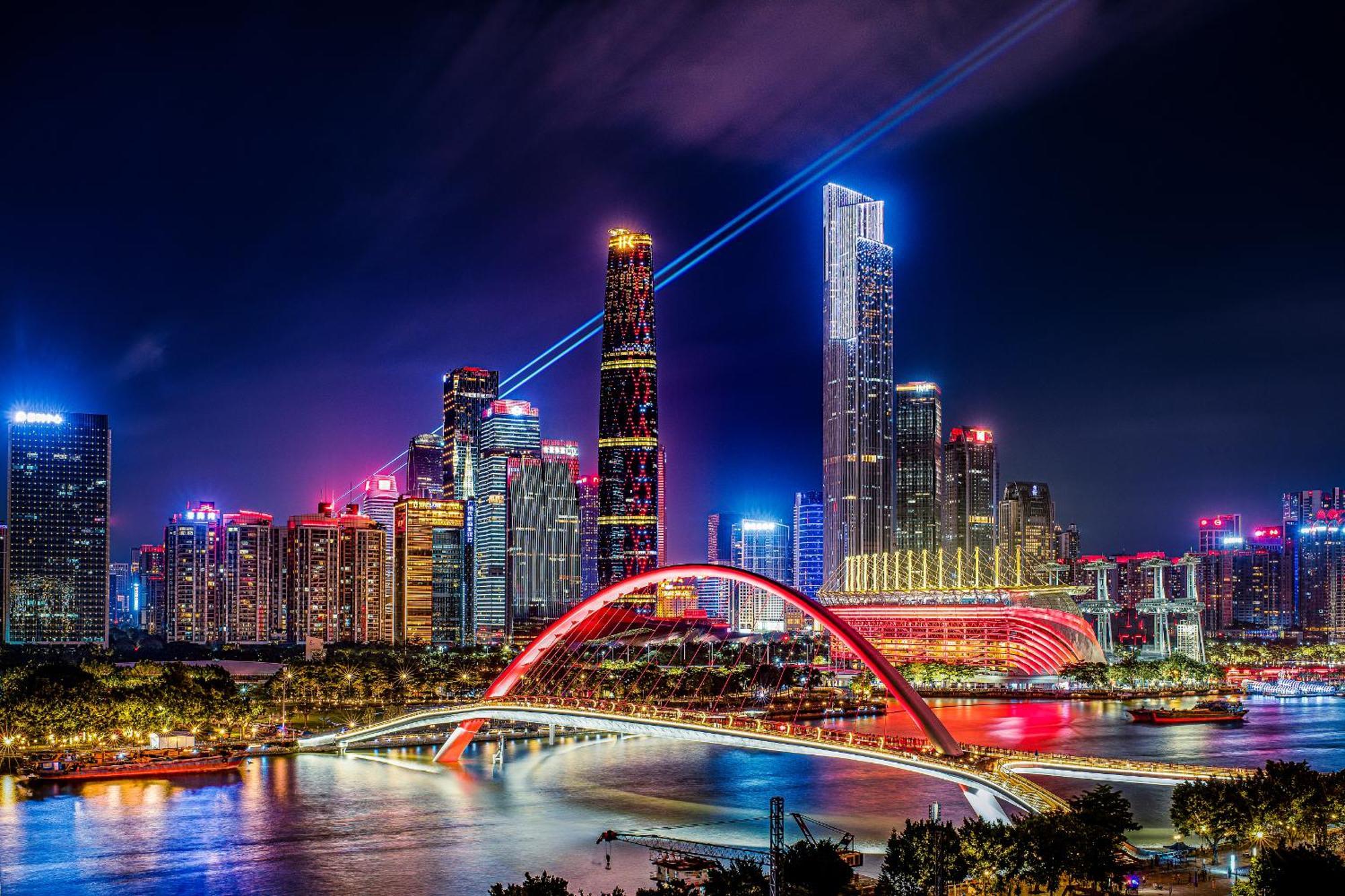 Yu Manju High-Floor Huge-Screen Audiovisual Hotel-Guangzhou Tower Zhujiang New Town Sports West Road Branch Bagian luar foto