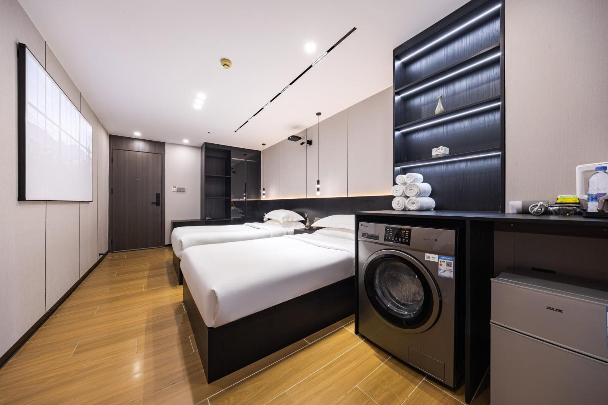 Yu Manju High-Floor Huge-Screen Audiovisual Hotel-Guangzhou Tower Zhujiang New Town Sports West Road Branch Bagian luar foto