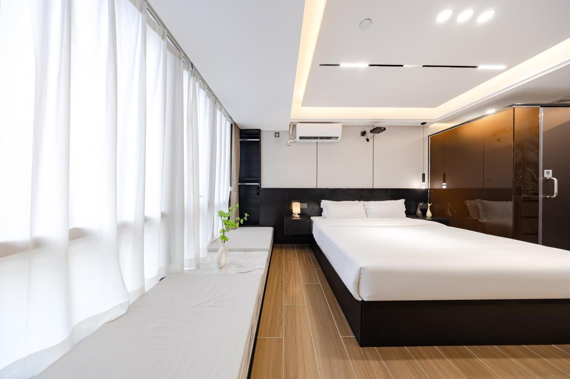 Yu Manju High-Floor Huge-Screen Audiovisual Hotel-Guangzhou Tower Zhujiang New Town Sports West Road Branch Bagian luar foto
